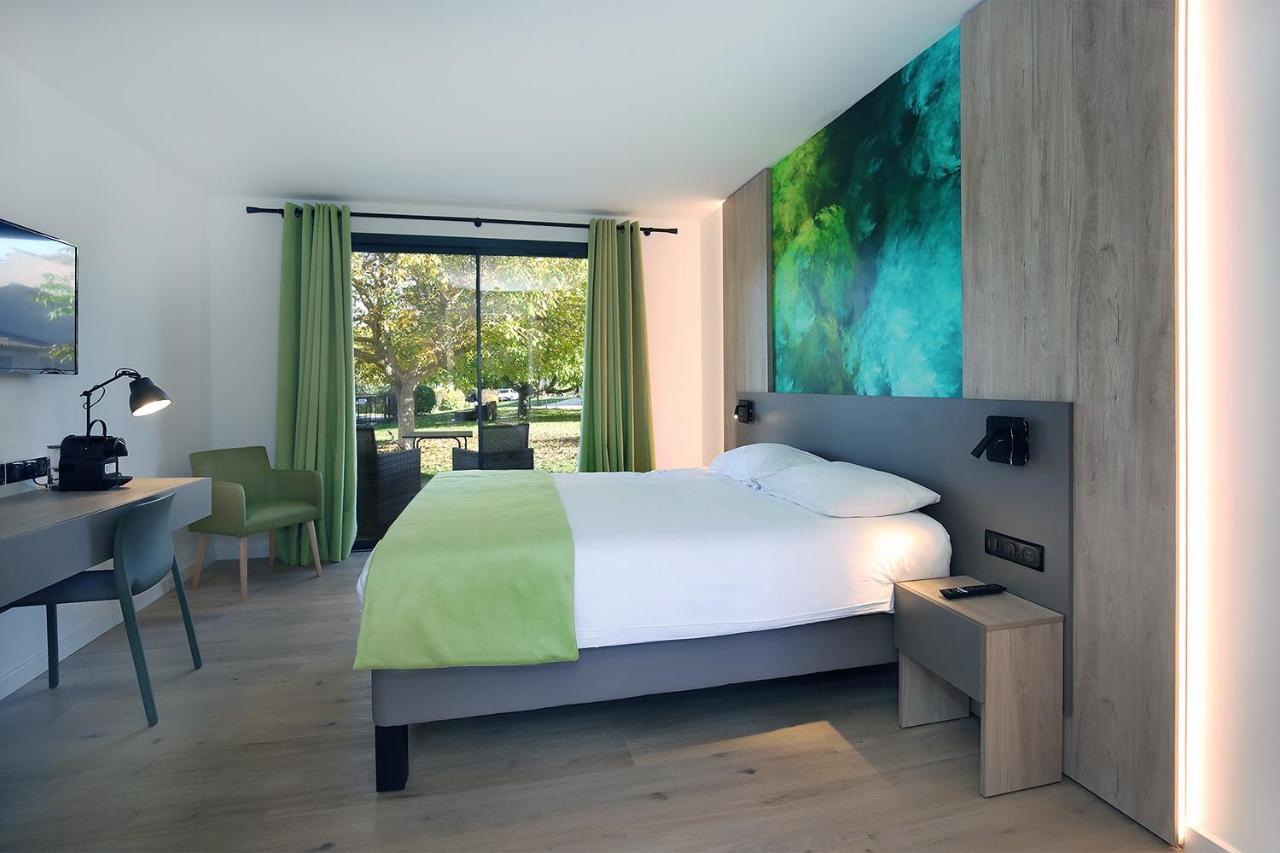 Logis Hotel & Spa Dejeunez Sous L'Arbre Rousset  Luaran gambar