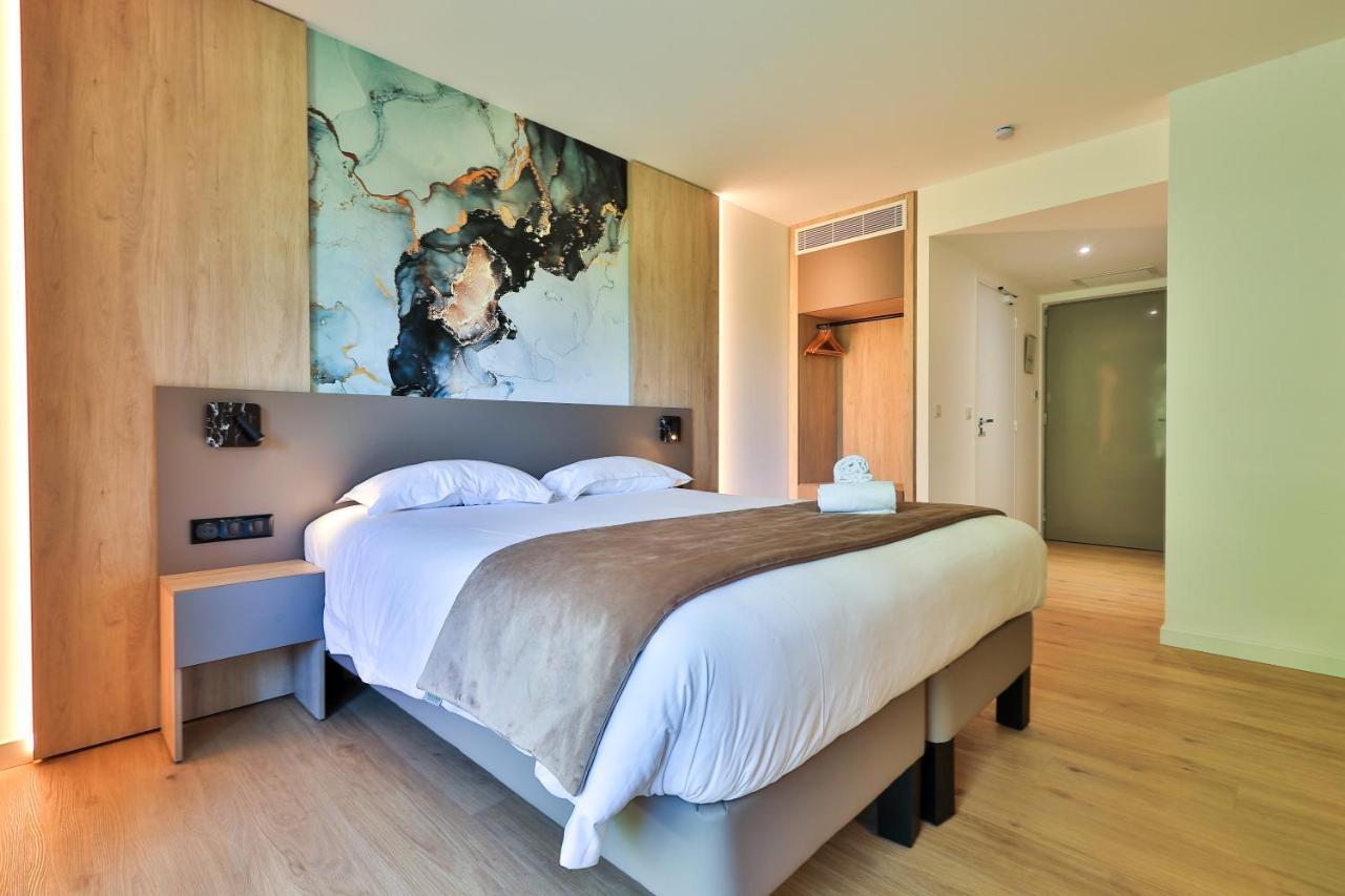 Logis Hotel & Spa Dejeunez Sous L'Arbre Rousset  Luaran gambar