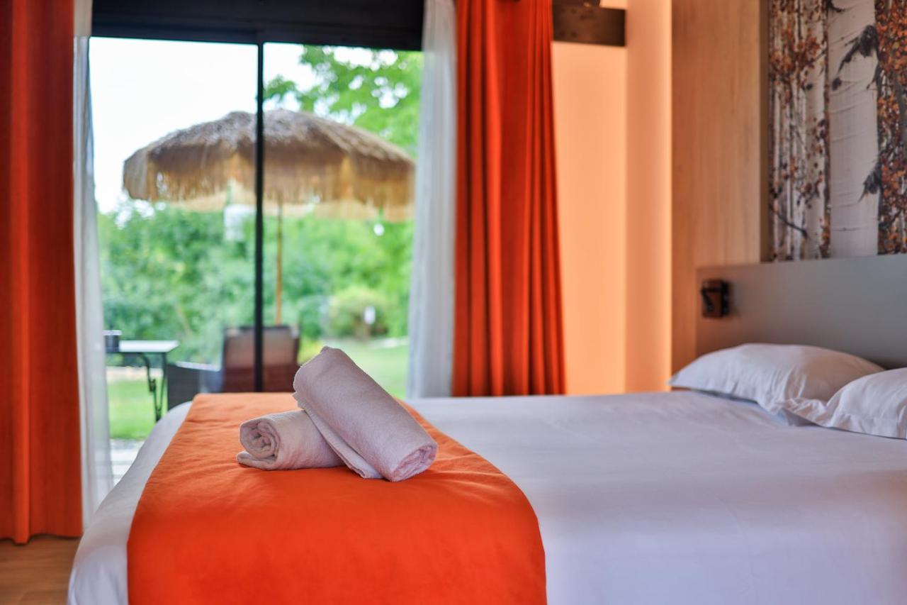 Logis Hotel & Spa Dejeunez Sous L'Arbre Rousset  Luaran gambar