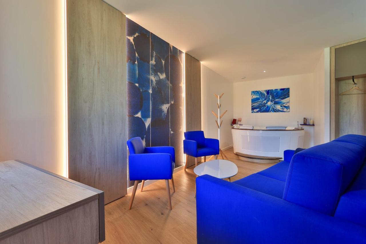 Logis Hotel & Spa Dejeunez Sous L'Arbre Rousset  Luaran gambar
