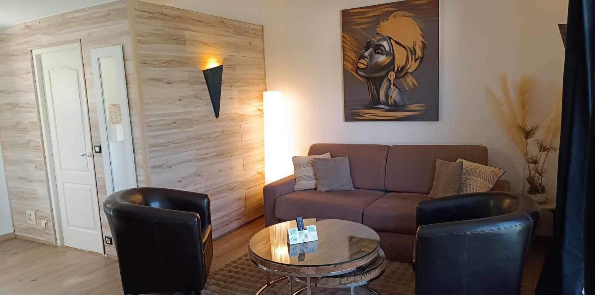 Logis Hotel & Spa Dejeunez Sous L'Arbre Rousset  Luaran gambar